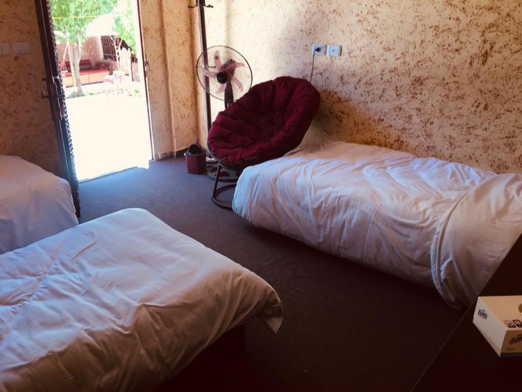 וואדי מוסא Guest House Attallah מראה חיצוני תמונה