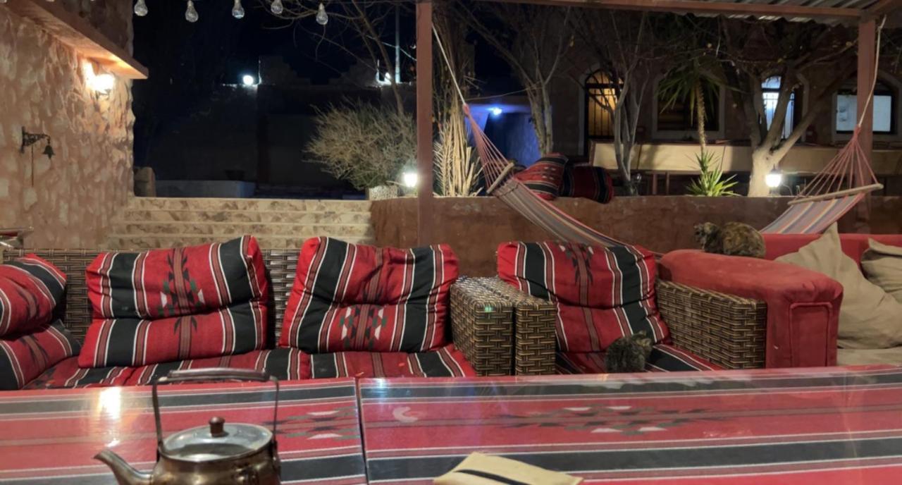 וואדי מוסא Guest House Attallah מראה חיצוני תמונה