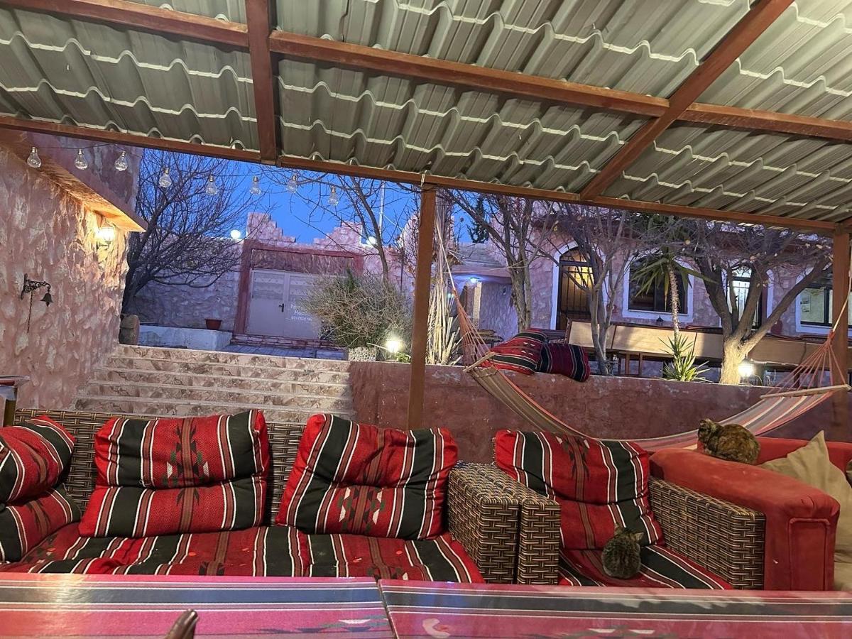 וואדי מוסא Guest House Attallah מראה חיצוני תמונה