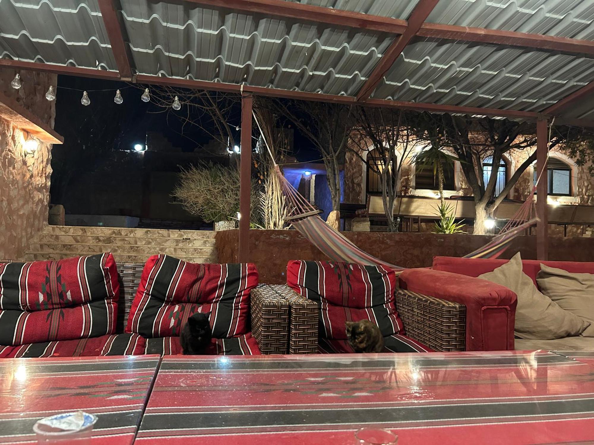 וואדי מוסא Guest House Attallah מראה חיצוני תמונה